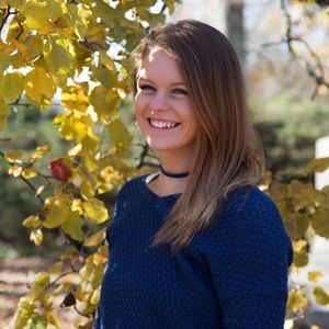 Meet your Posher, Lindsee